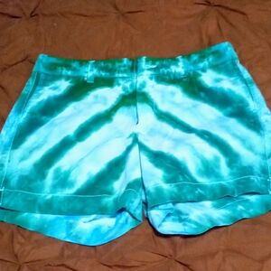 💕 Price Drop 💕Old Navy Teal Tie-Dye Women's Shorts